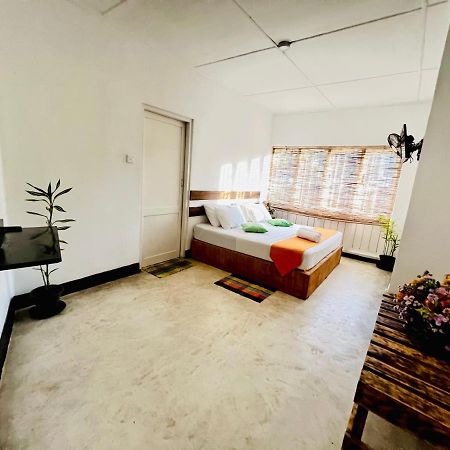 Louis Lake Villa キャンディー エクステリア 写真