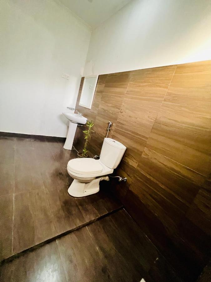 Louis Lake Villa キャンディー エクステリア 写真